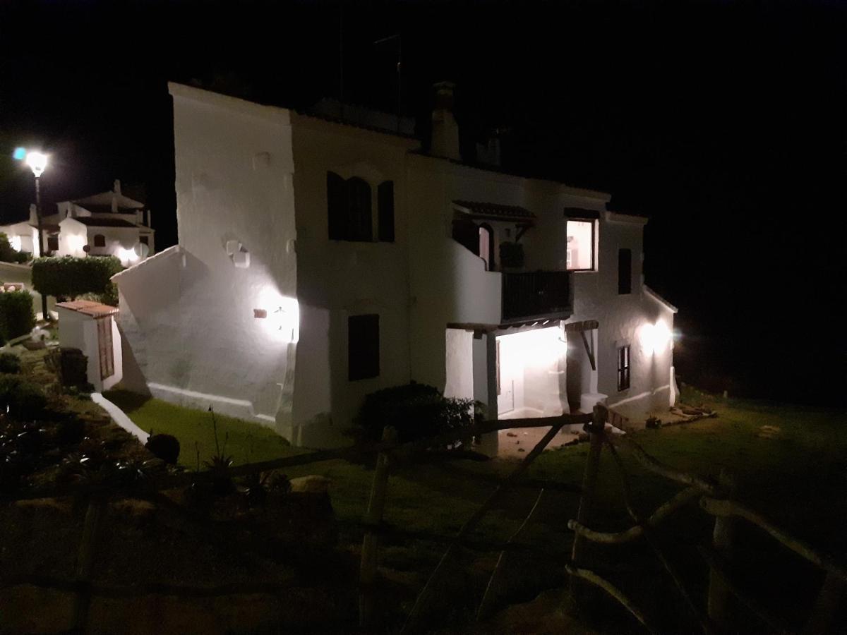דירות אס מרקדל Casa Con Jardin ,Vistas Al Mar Y Atardecer En Playas De Fornells מראה חיצוני תמונה